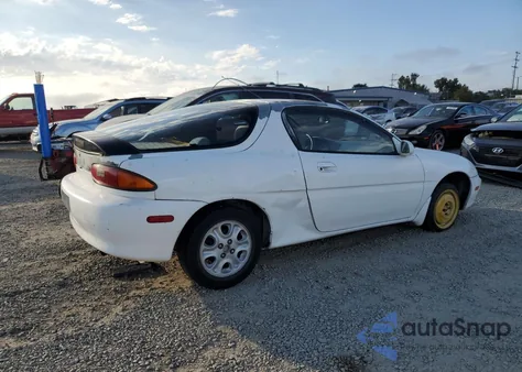 1993 Mazda Mx-3 z USA, uszkodzony, nr VIN JM1EC431XP0227831